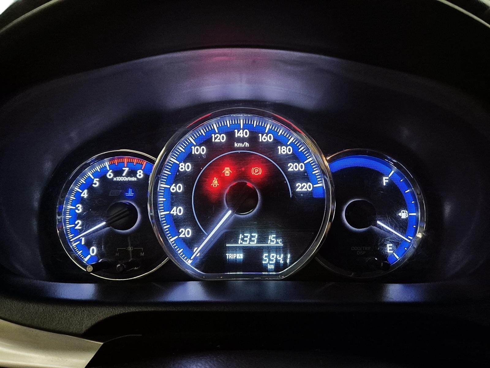 TOYOTA YARIS 2020 - Imagen 6 de 11
