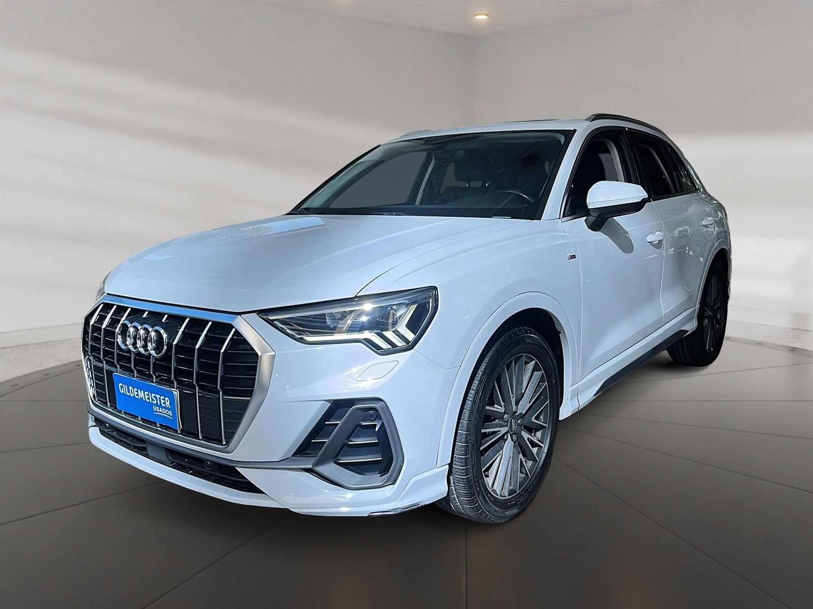 Audi Q3 2021 - Foto 2 de 12