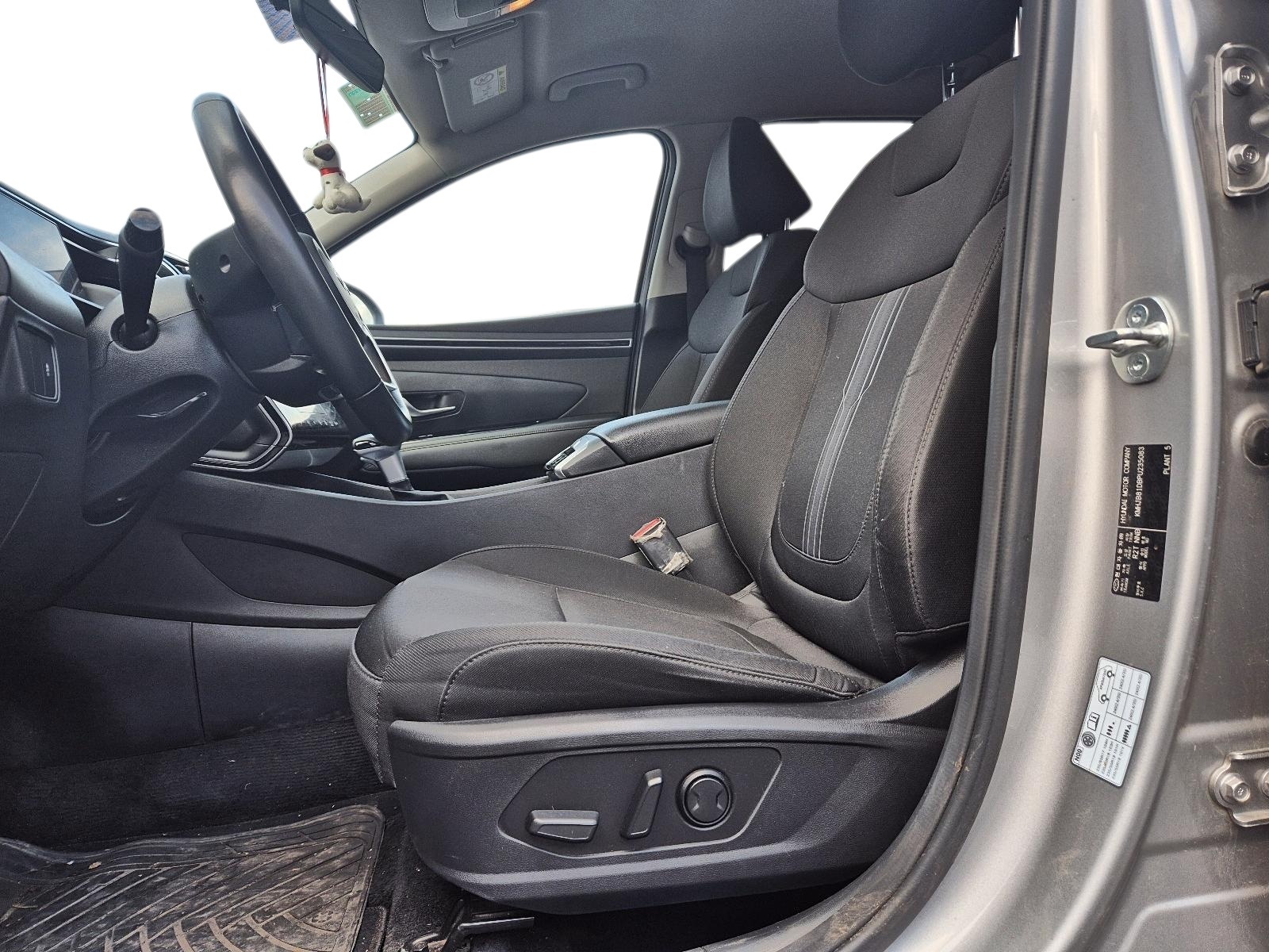 Hyundai TUCSON 2023 - Foto 4 de 7