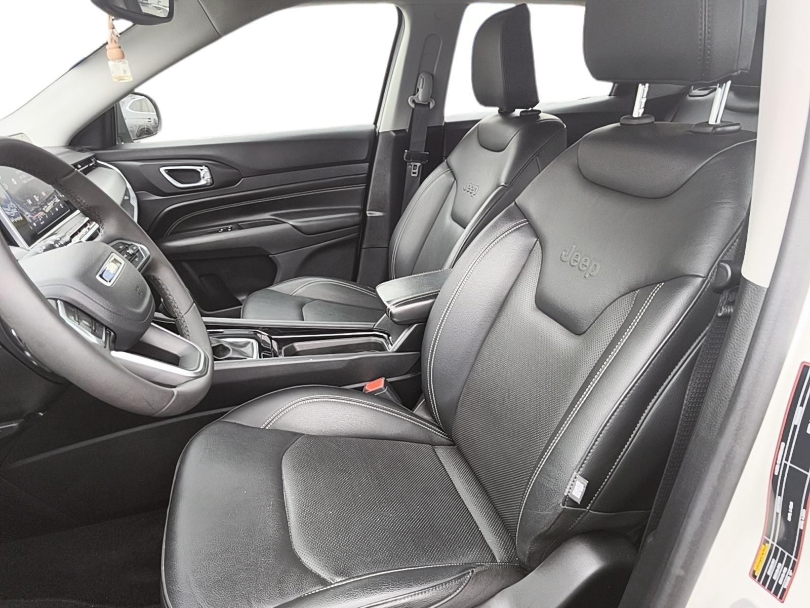 JEEP COMPASS 2025 - Imagen 8 de 12