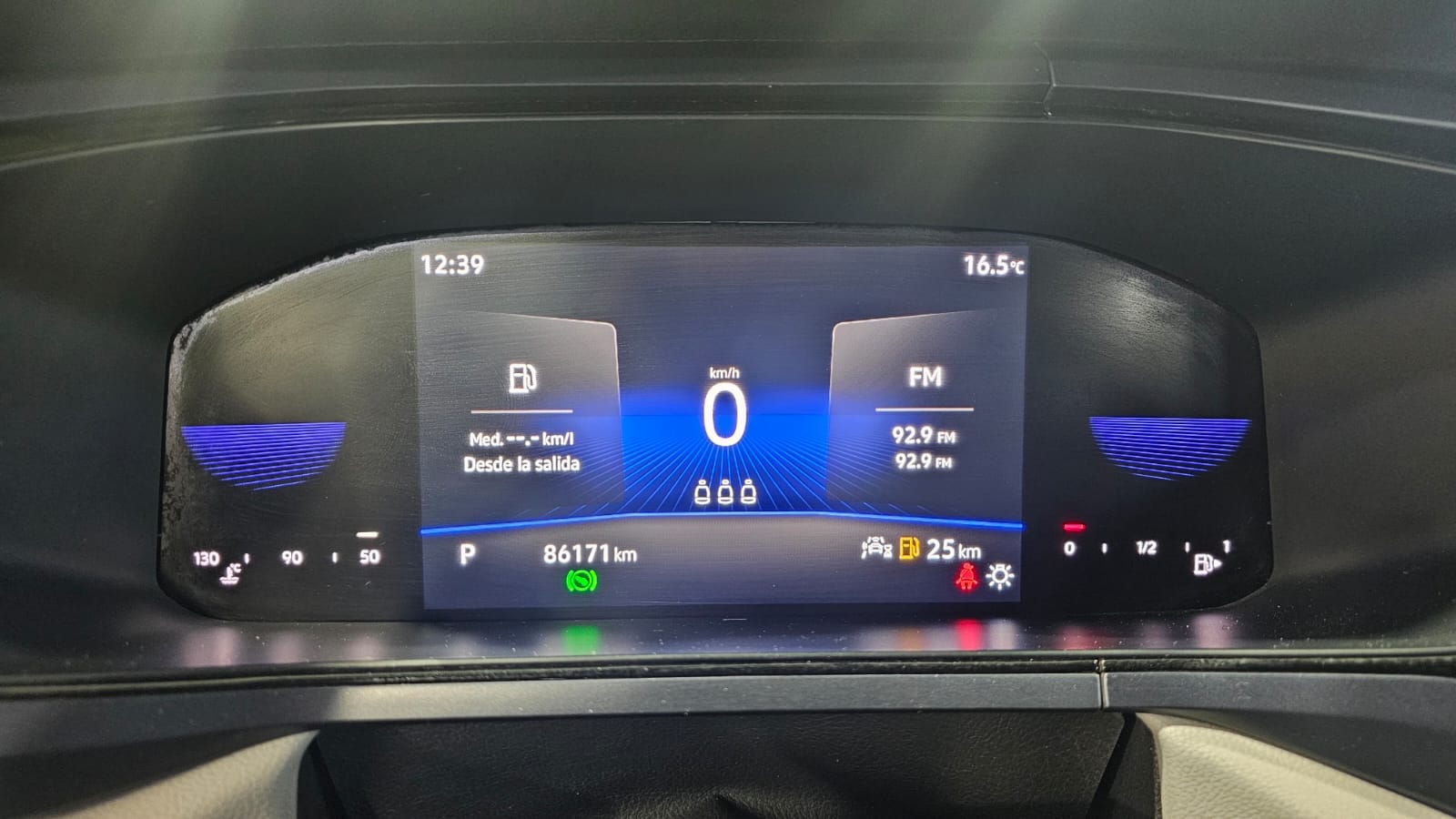 VOLKSWAGEN TAOS 2023 - Imagen 9 de 12