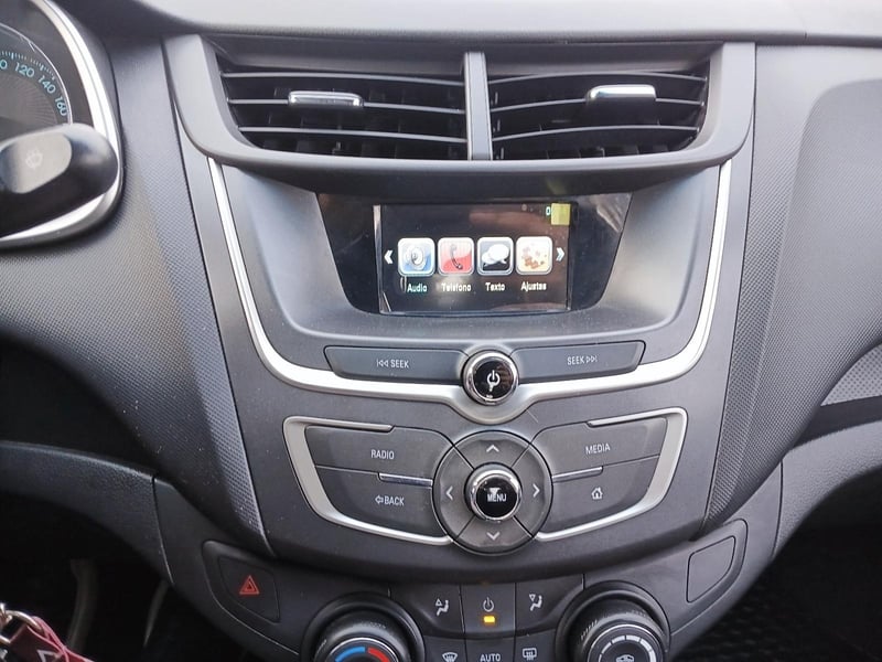 Chevrolet SAIL 2023 - Imagen 8 de 12