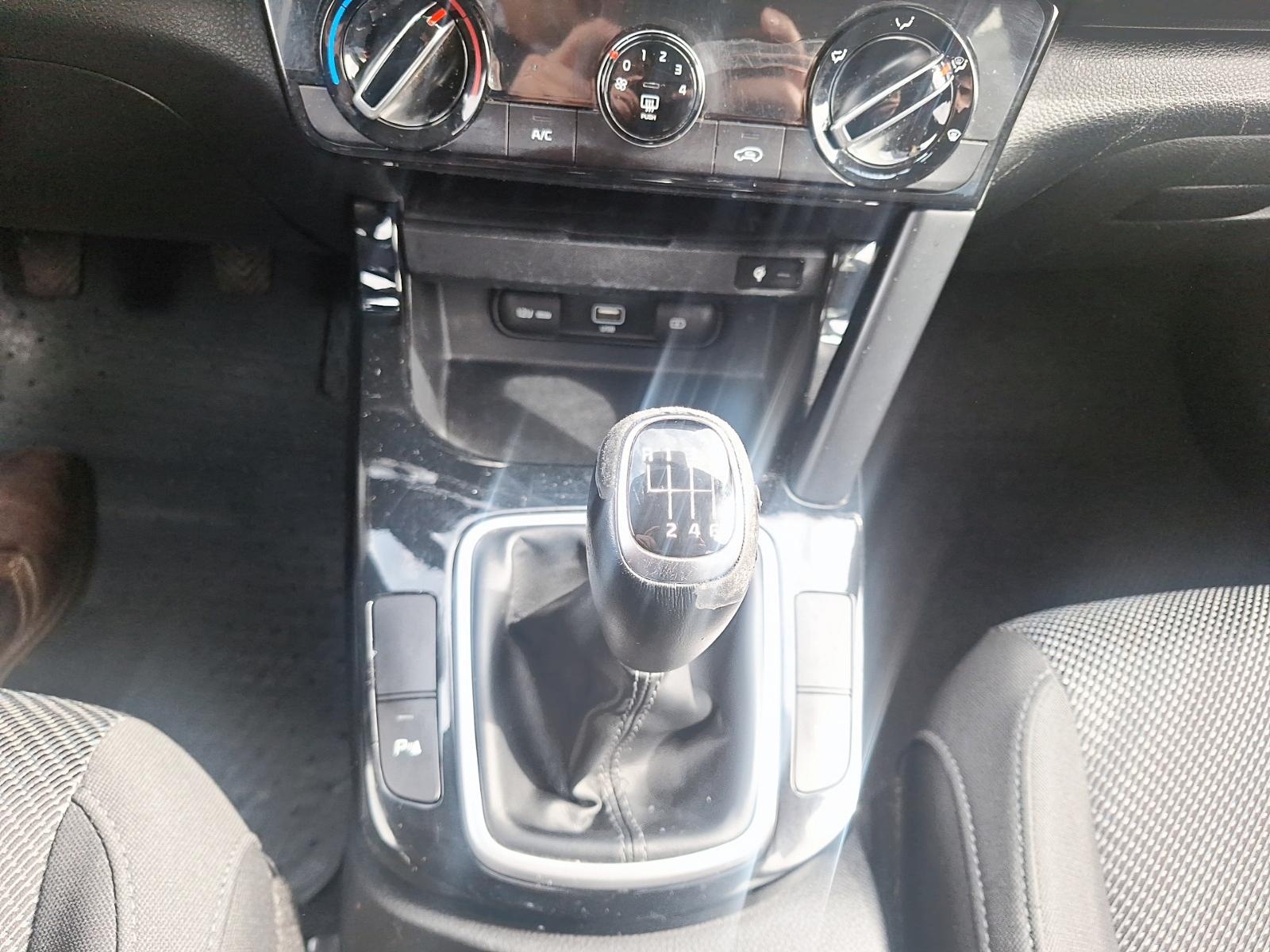 Kia SELTOS 2023 - Imagen 12 de 12