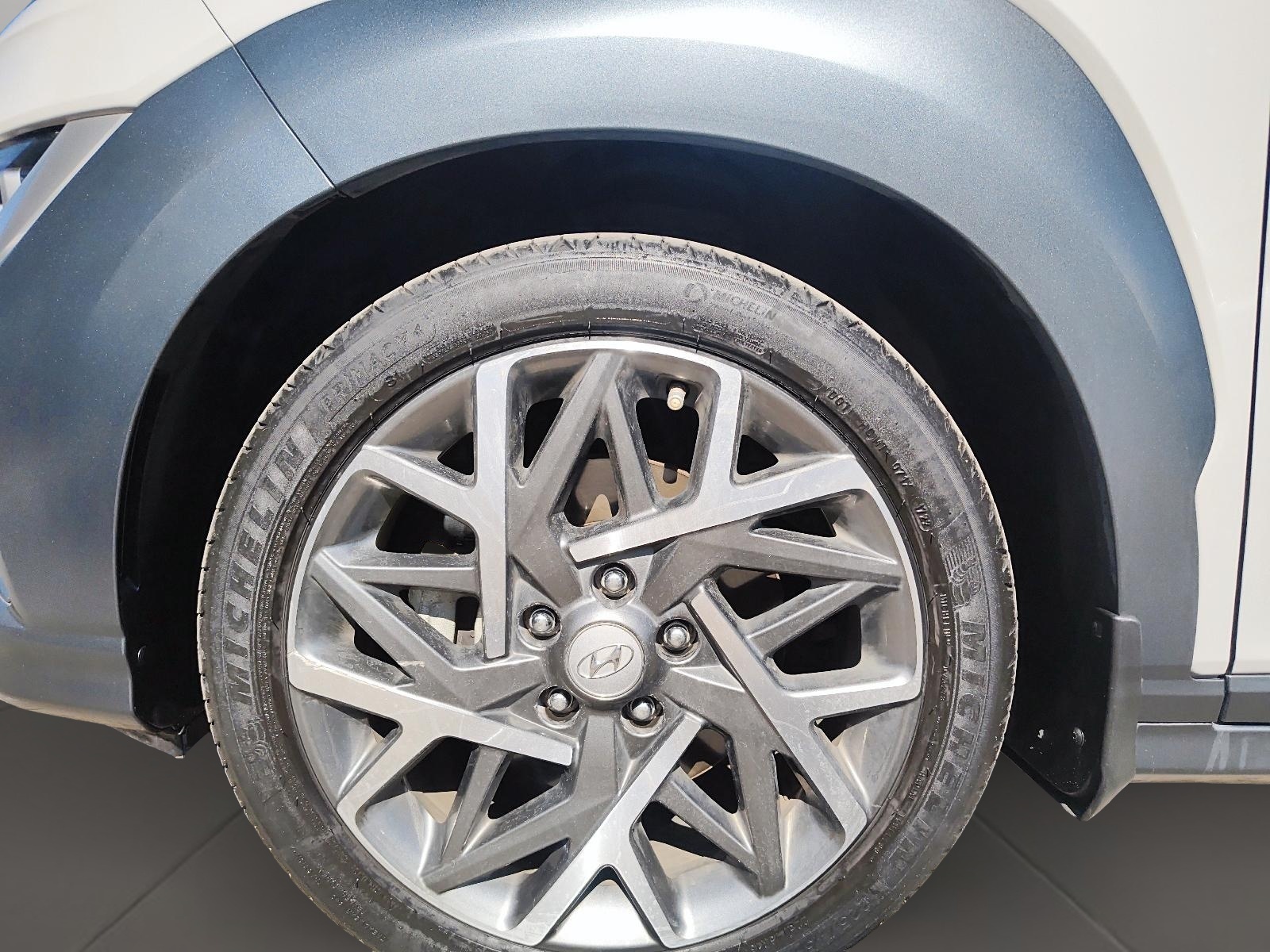 HYUNDAI KONA OS HEV 2024 - Imagen 7 de 12