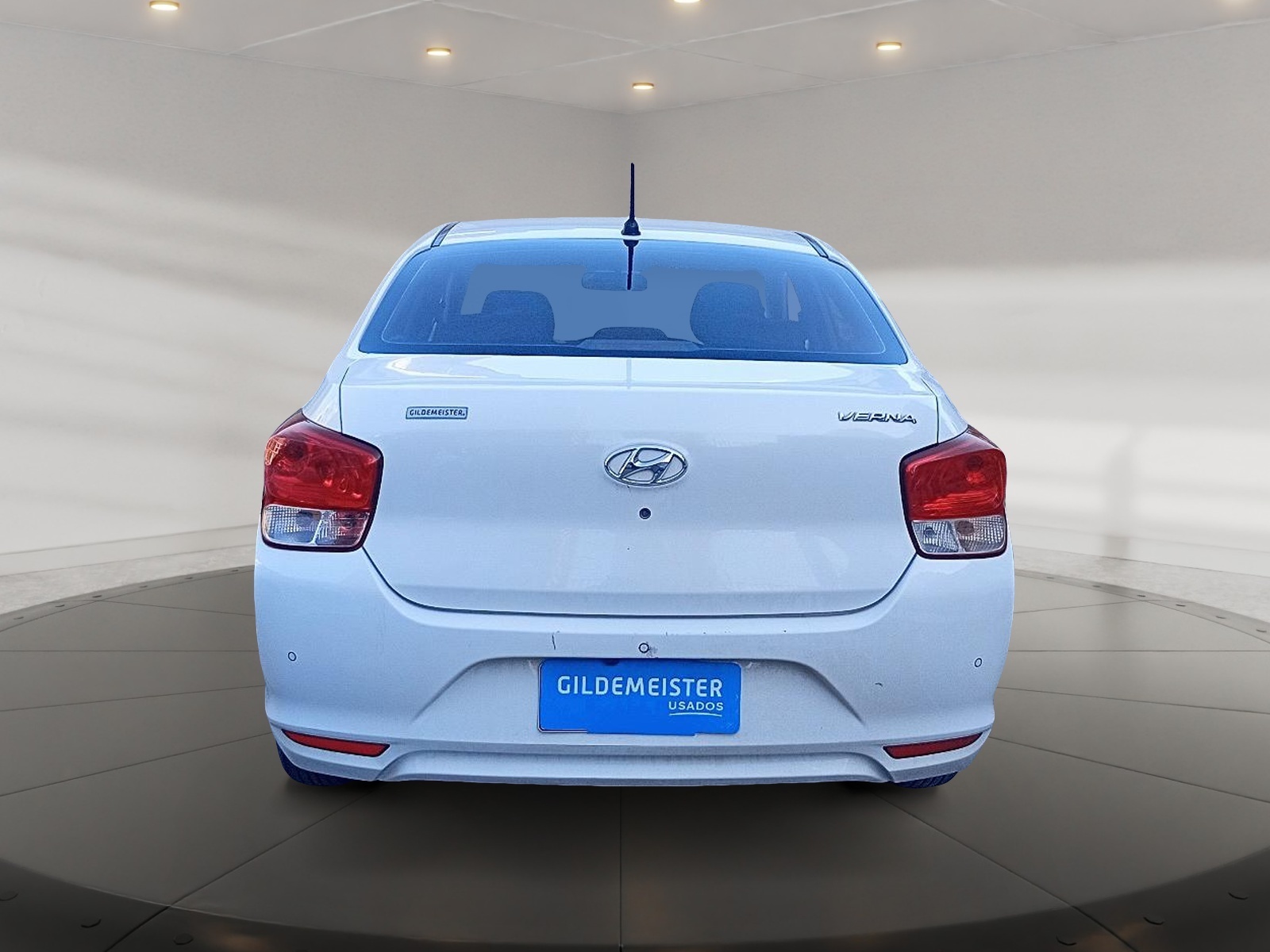 Hyundai VERNA 2021 - Foto 4 de 12