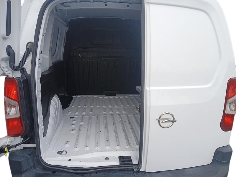 Opel COMBO 2024 - Imagen 8 de 12