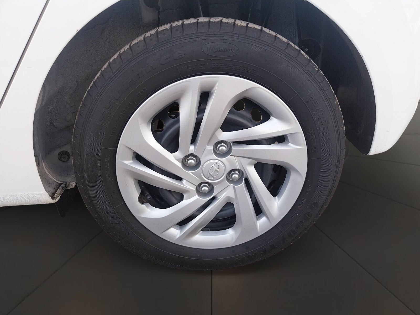 Hyundai GRAND I-10 2023 - Imagen 6 de 12