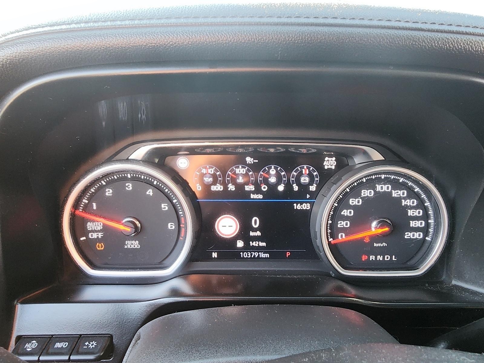 Chevrolet SILVERADO 2021 - Imagen 10 de 12