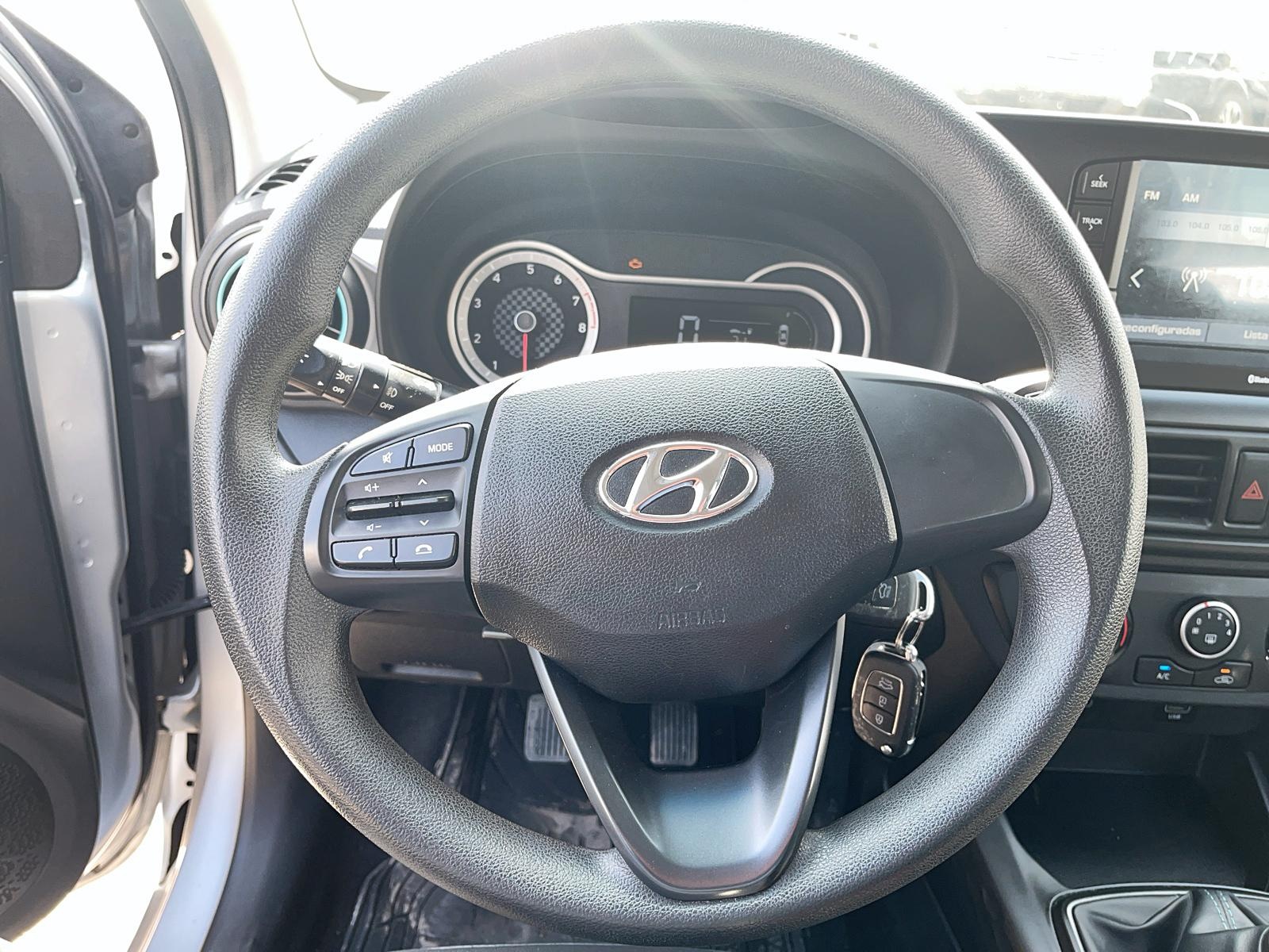 Hyundai GRAND I-10 2022 - Imagen 8 de 12