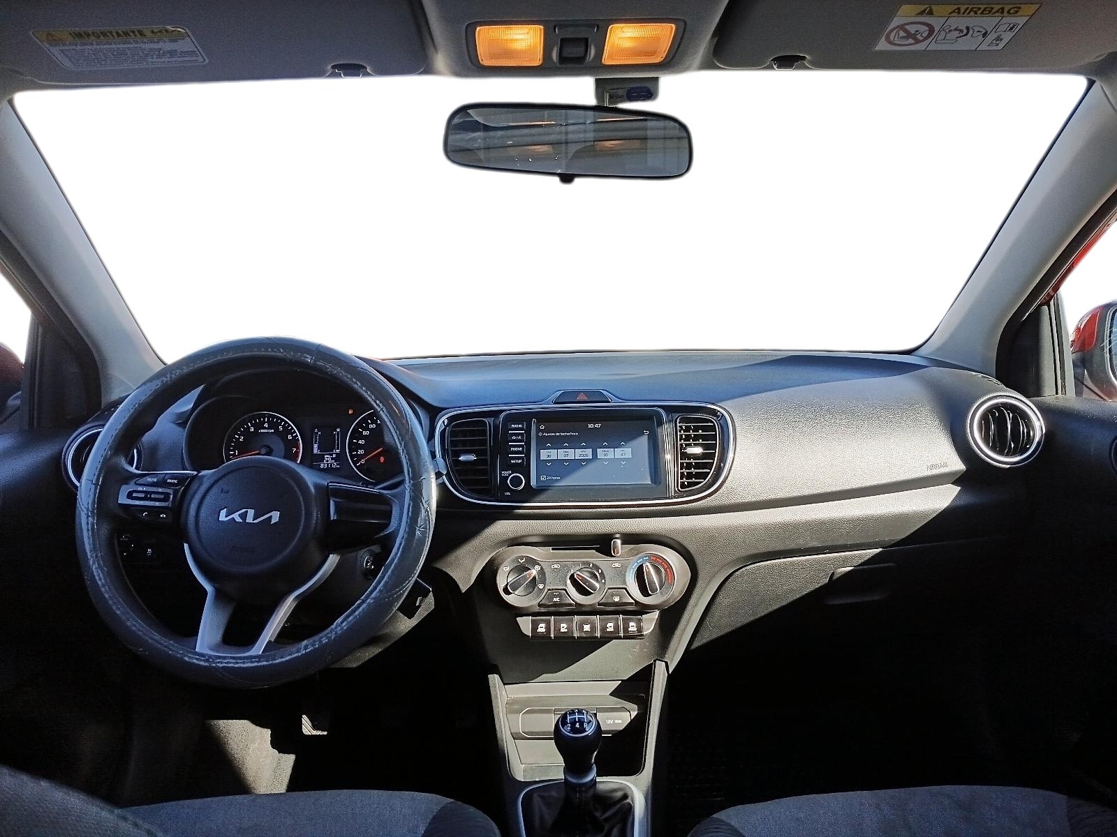 Kia SOLUTO 2025 - Imagen 10 de 12