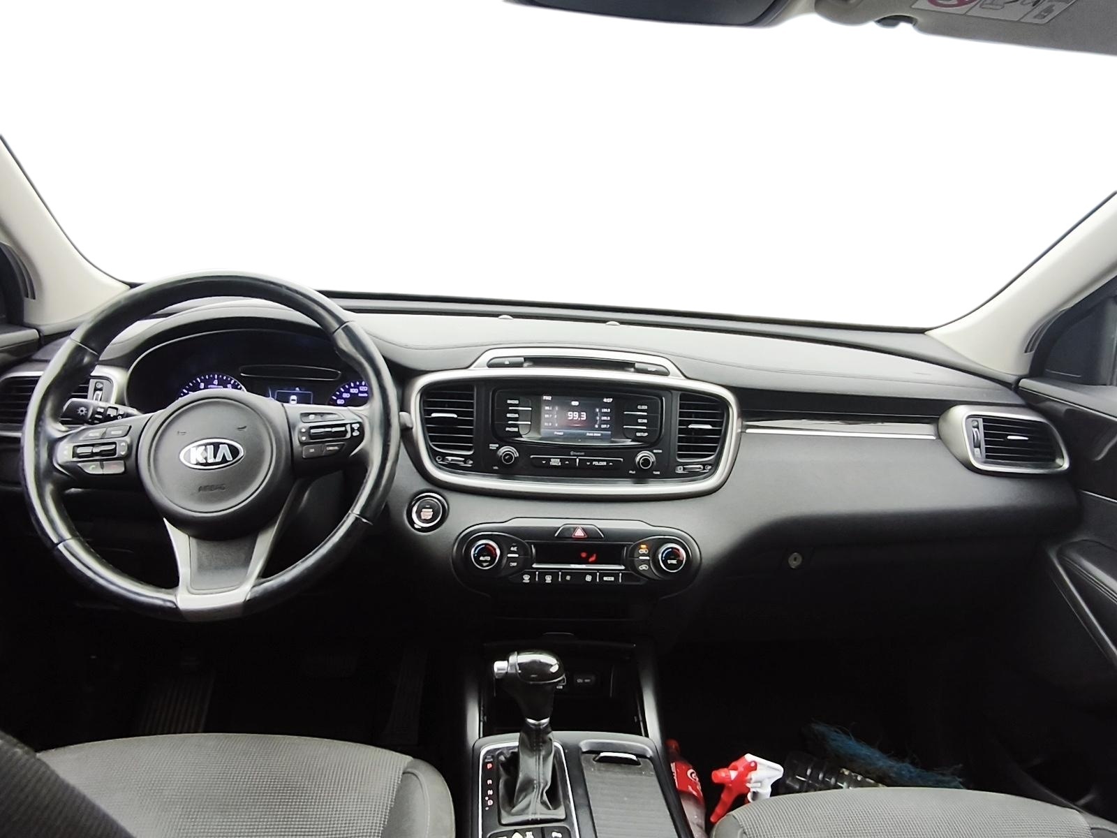 Kia SORENTO 2018 - Imagen 9 de 12