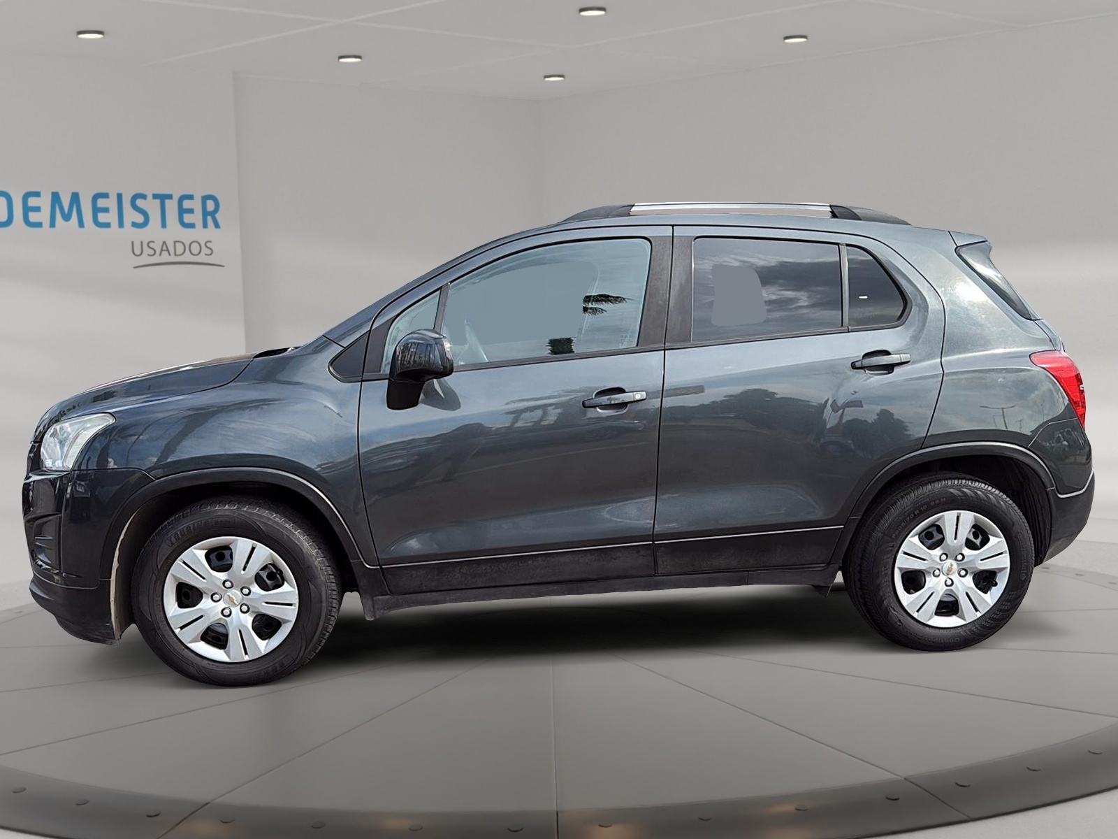Chevrolet TRACKER 2017 - Foto 2 de 12
