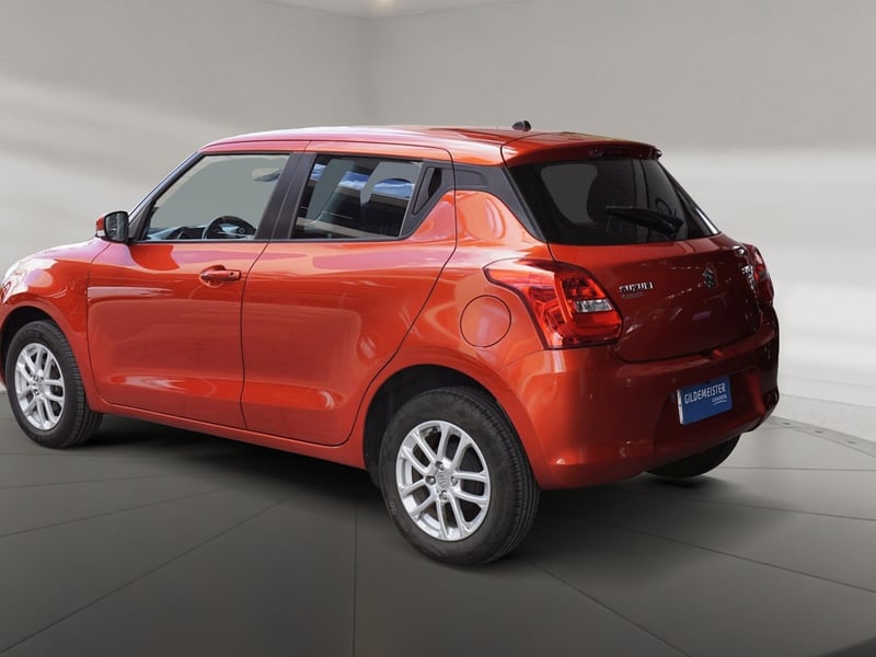 Suzuki SUZUKI 2024 - Imagen 3 de 8