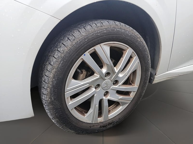 Peugeot 208 2024 - Imagen 7 de 12