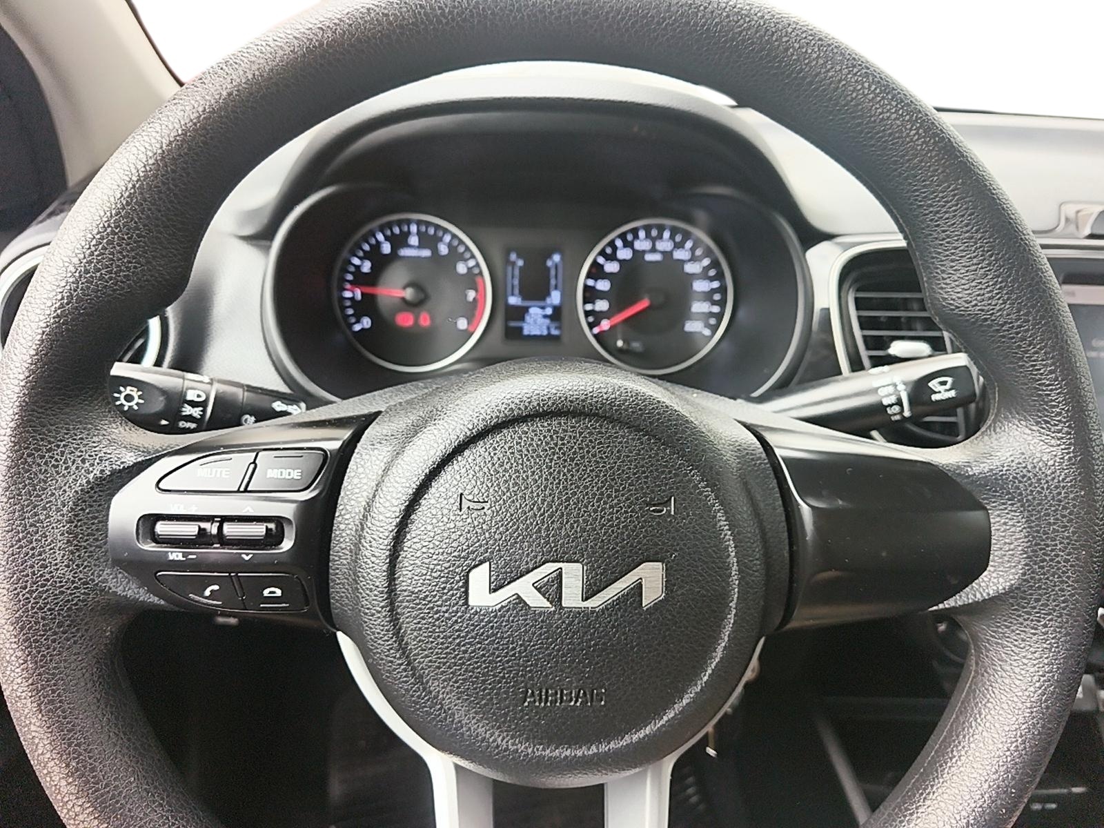 Kia SOLUTO 2023 - Imagen 12 de 12