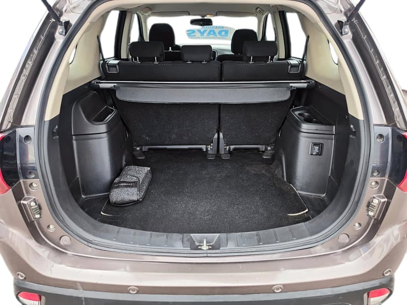 Mitsubishi OUTLANDER 2017 - Imagen 12 de 12