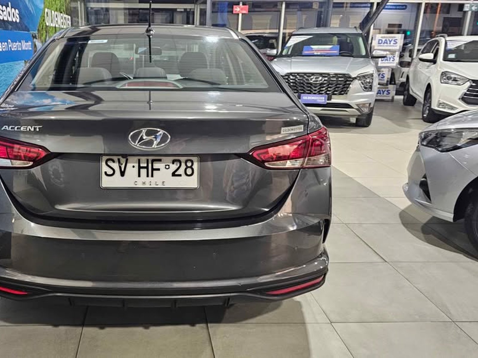 Hyundai ACCENT 2023 - Foto 4 de 10