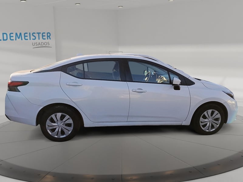 Nissan VERSA 2021 - Imagen 5 de 12