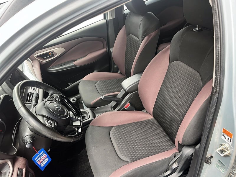 Suzuki SUZUKI 2024 - Imagen 9 de 12