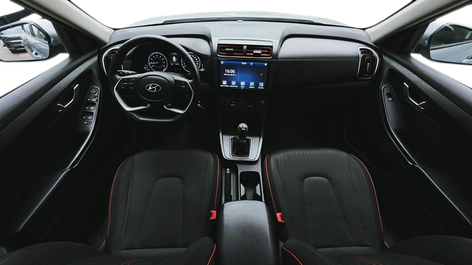 Hyundai CRETA 2023 - Imagen 6 de 11