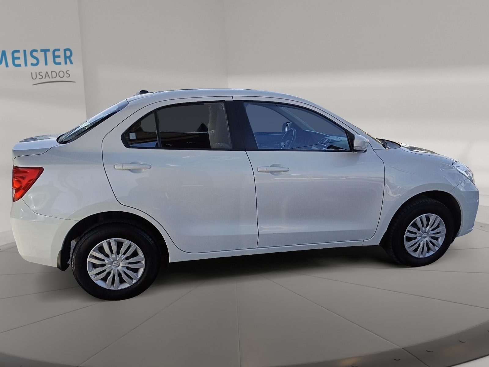 SUZUKI SUZUKI 2024 - Imagen 6 de 12