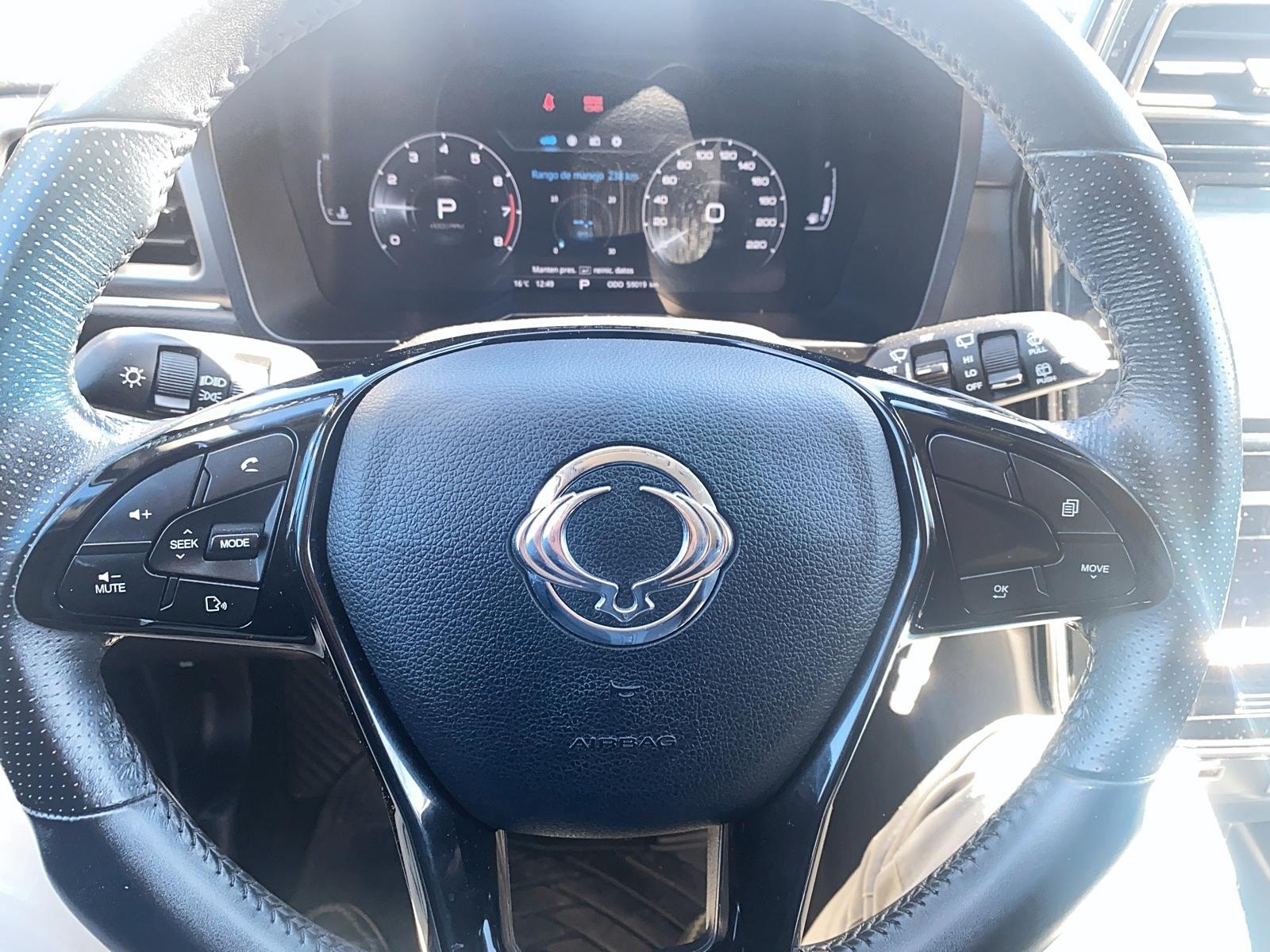 SsangYong TIVOLI 2021 - Imagen 9 de 12