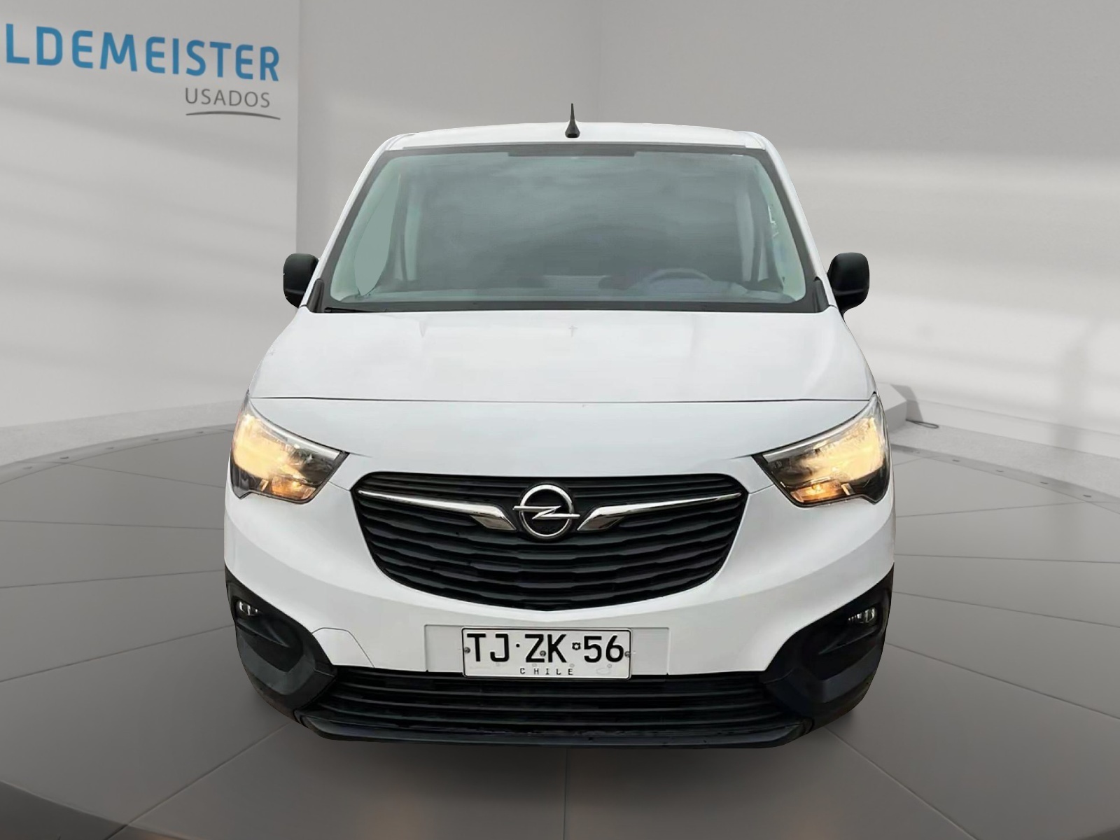 Opel COMBO 2024 - Foto 2 de 12
