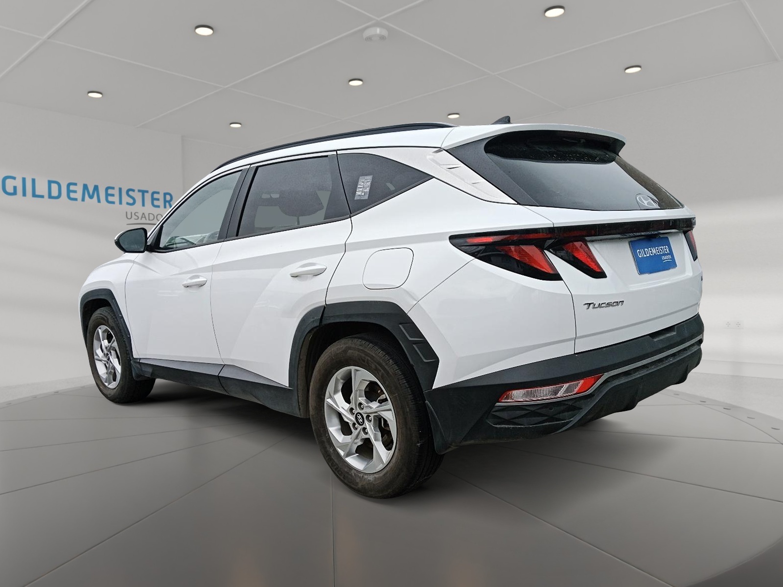 Hyundai TUCSON 2023 - Foto 4 de 12