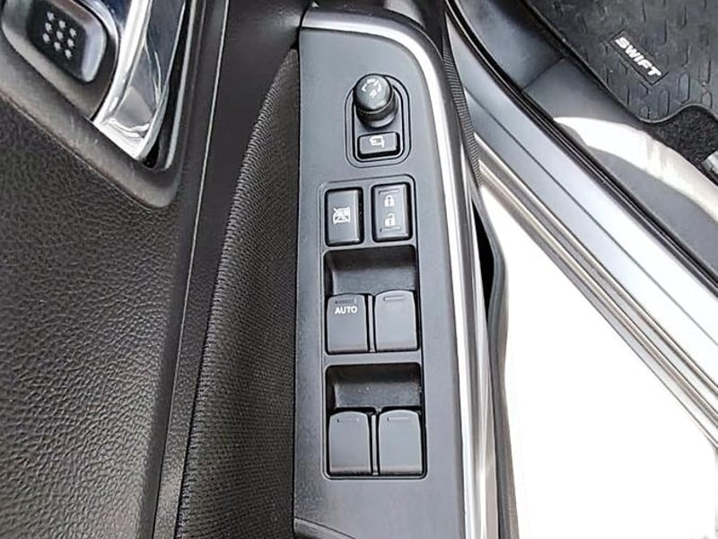 Suzuki SWIFT 2024 - Imagen 12 de 12