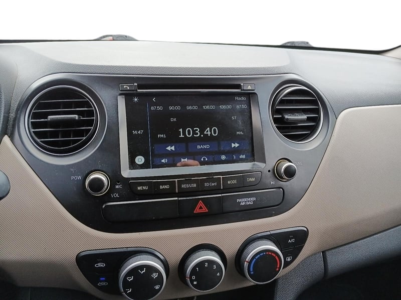 Hyundai GRAND I-10 2019 - Imagen 8 de 12