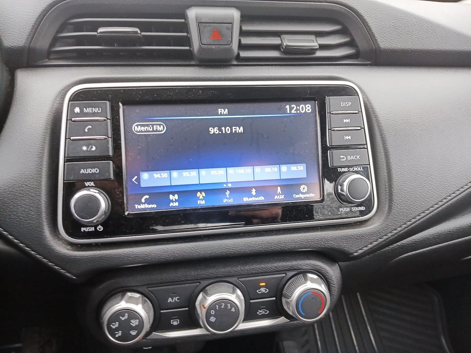 NISSAN VERSA 2024 - Imagen 8 de 12