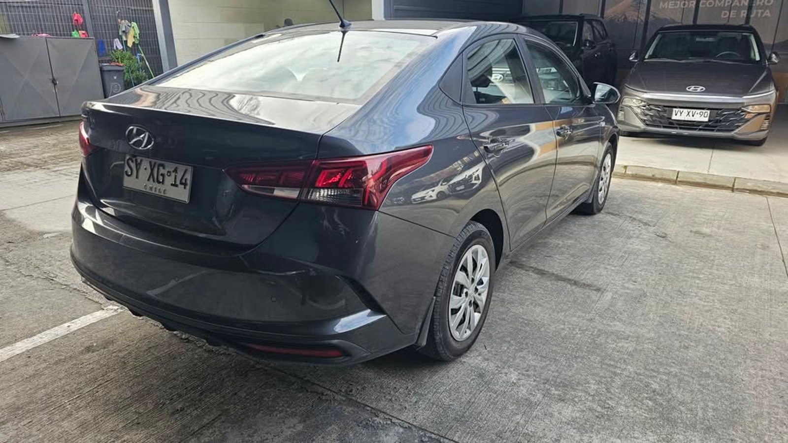 Hyundai ACCENT 2023 - Imagen 7 de 9