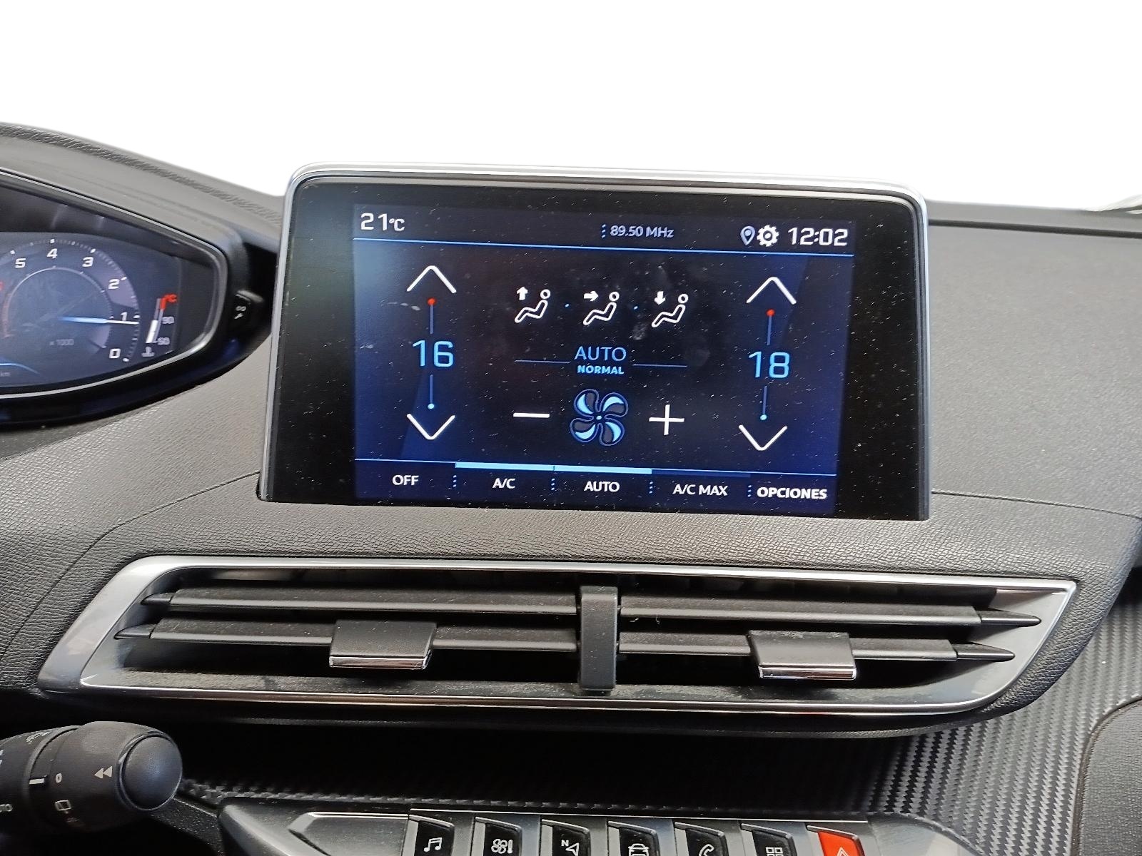 Peugeot 3008 2021 - Imagen 6 de 12