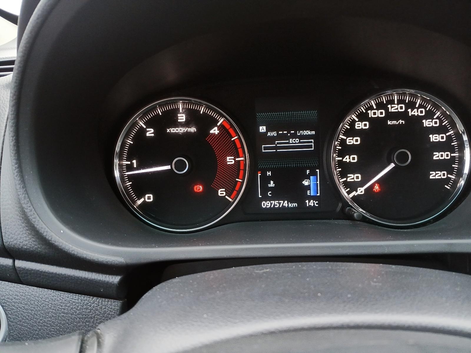 Mitsubishi MONTERO 2021 - Imagen 10 de 12