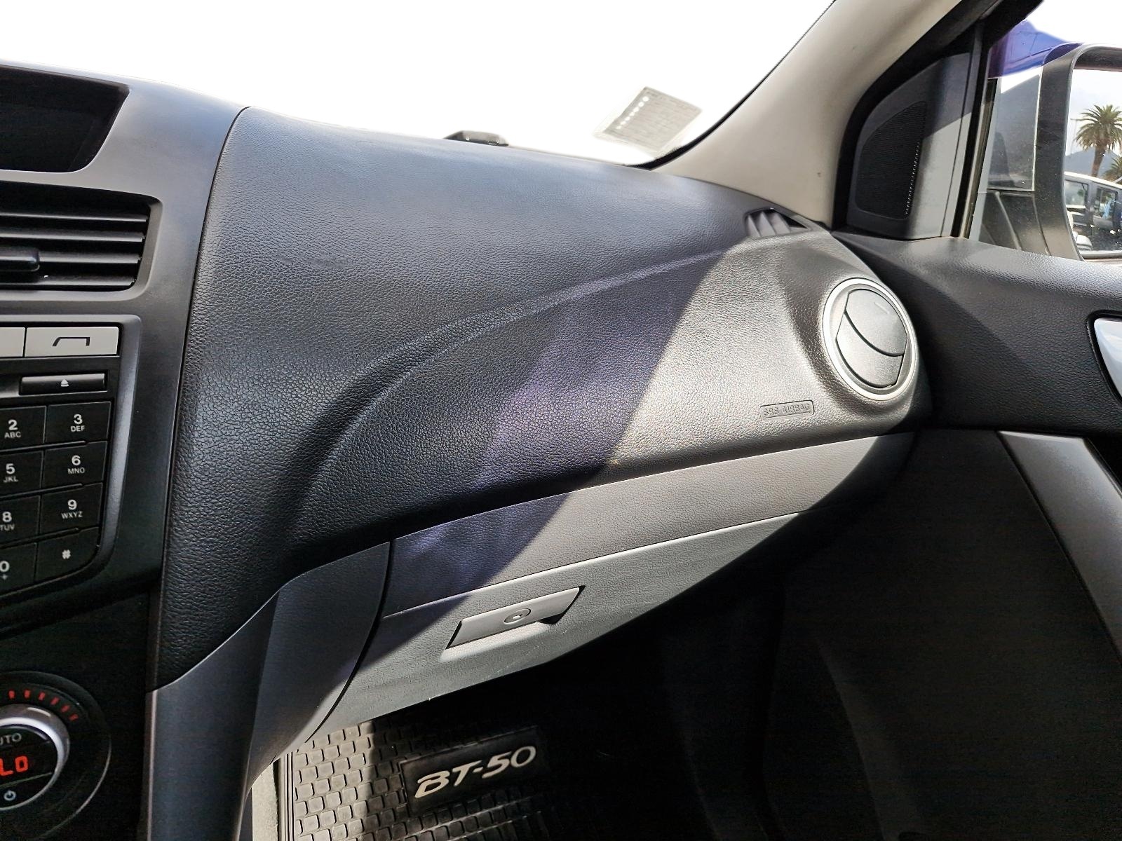 Mazda BT50 2022 - Imagen 8 de 12