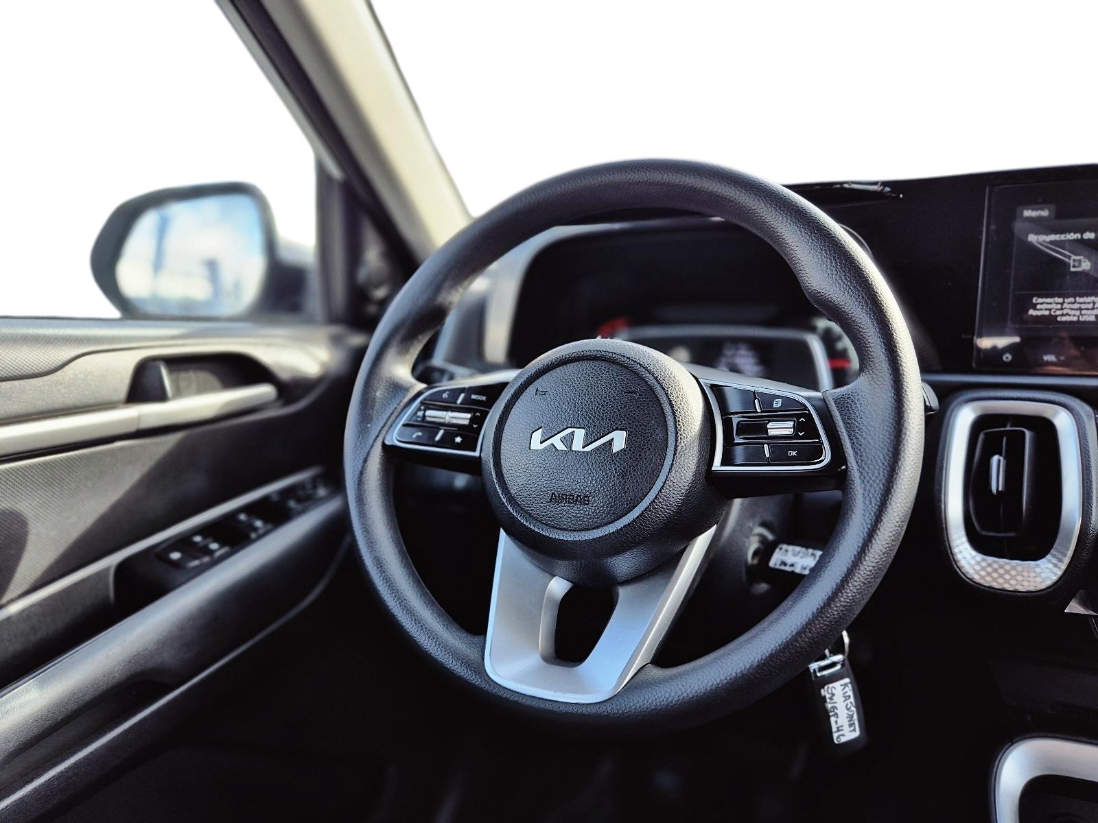 KIA SONET 2023 - Imagen 8 de 12