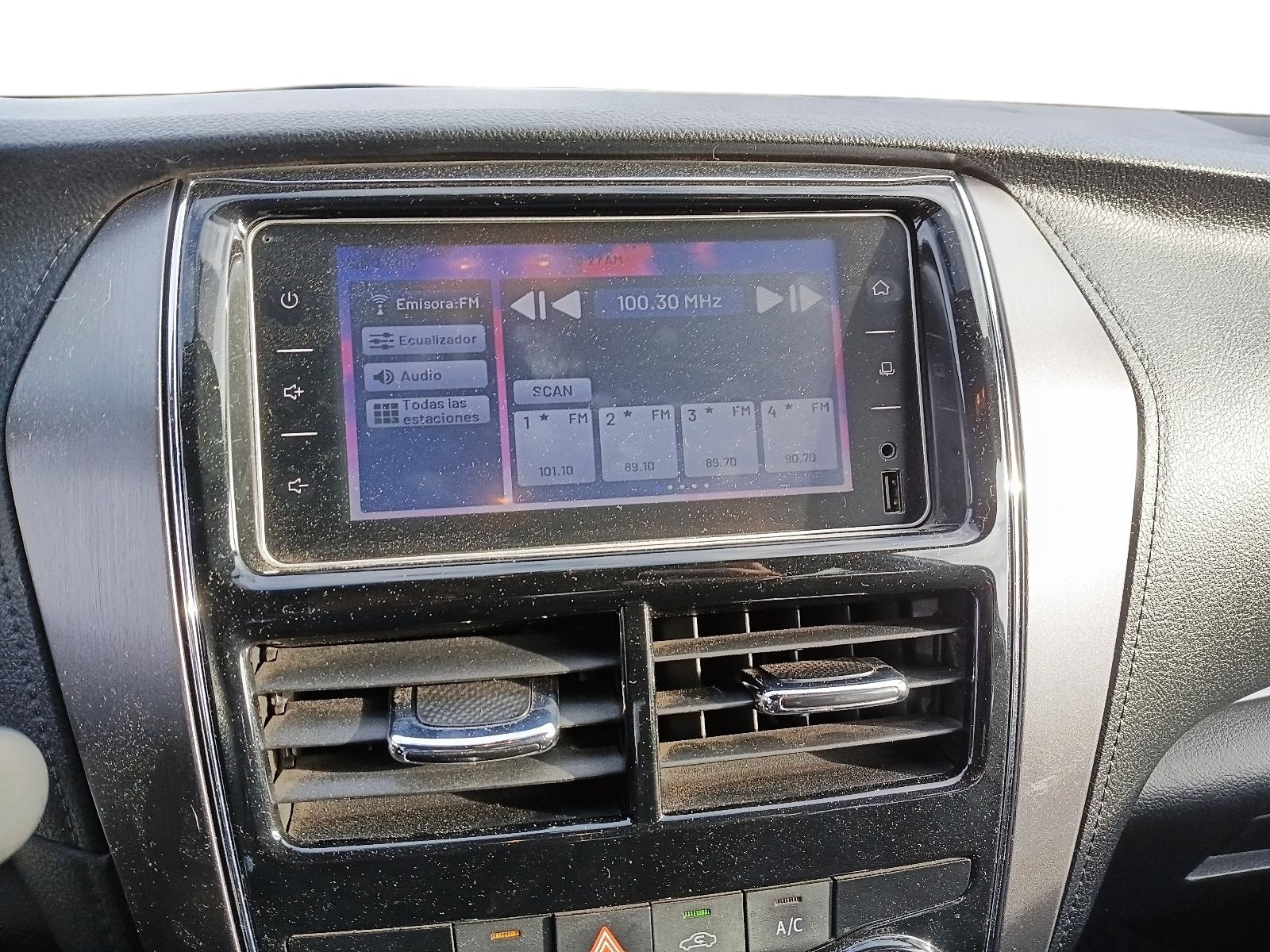 Toyota YARIS 2022 - Imagen 8 de 12