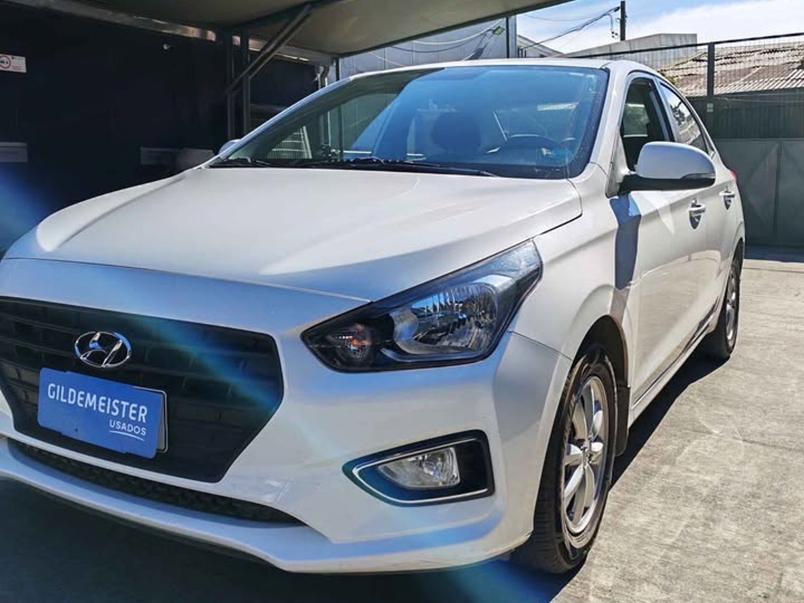 Hyundai VERNA 2020 - Foto 2 de 12