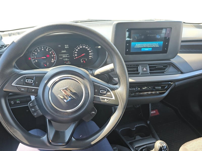 Suzuki SUZUKI 2025 - Imagen 10 de 12