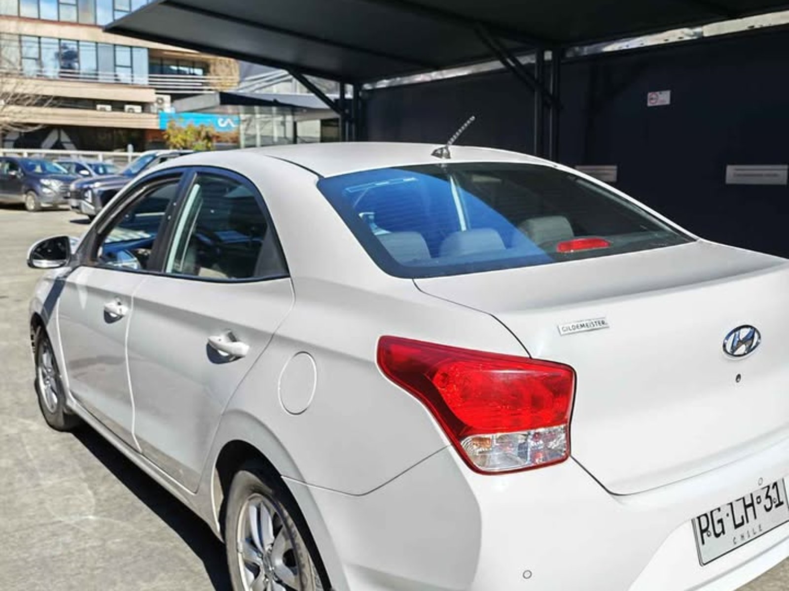 Hyundai VERNA 2020 - Foto 4 de 12