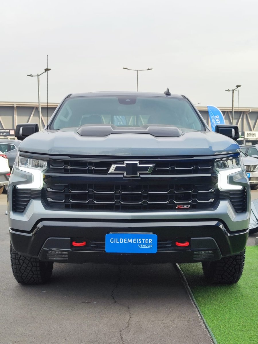 CHEVROLET SILVERADO 2024 - Imagen 6 de 12