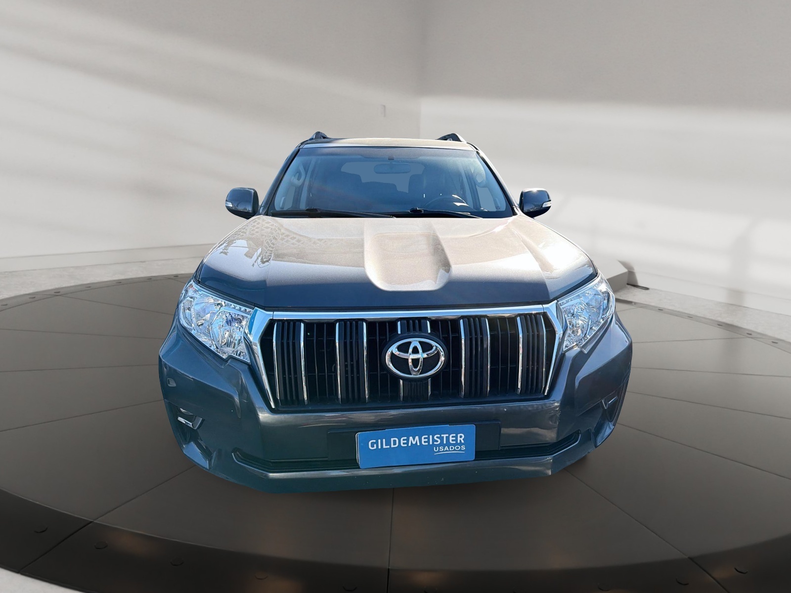 Toyota LAND CRUISER 2021 - Foto 2 de 10