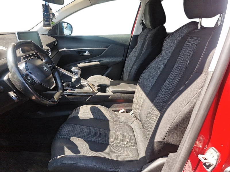 Peugeot 3008 2020 - Imagen 8 de 11