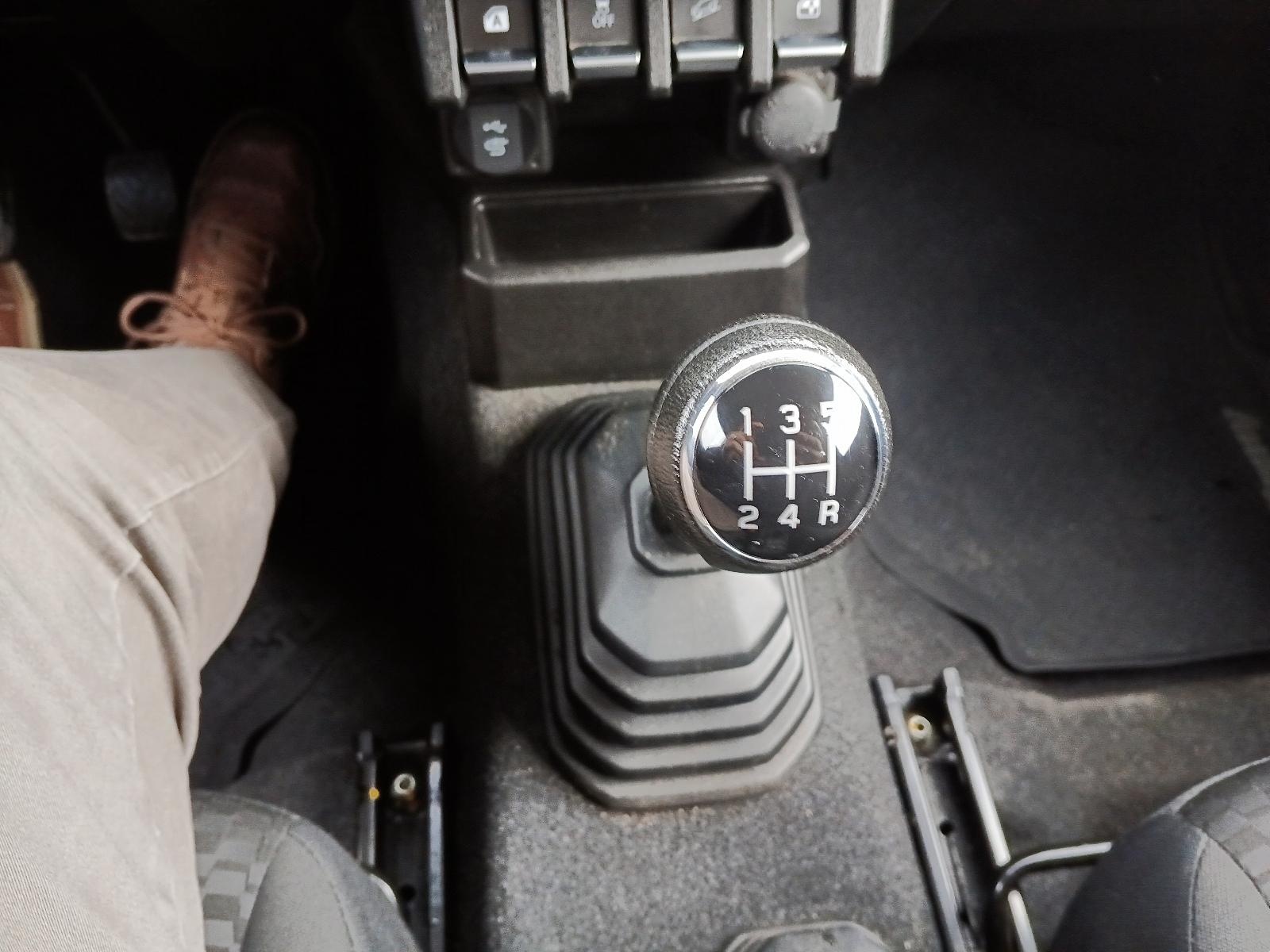 Suzuki JIMNY 2023 - Imagen 12 de 12