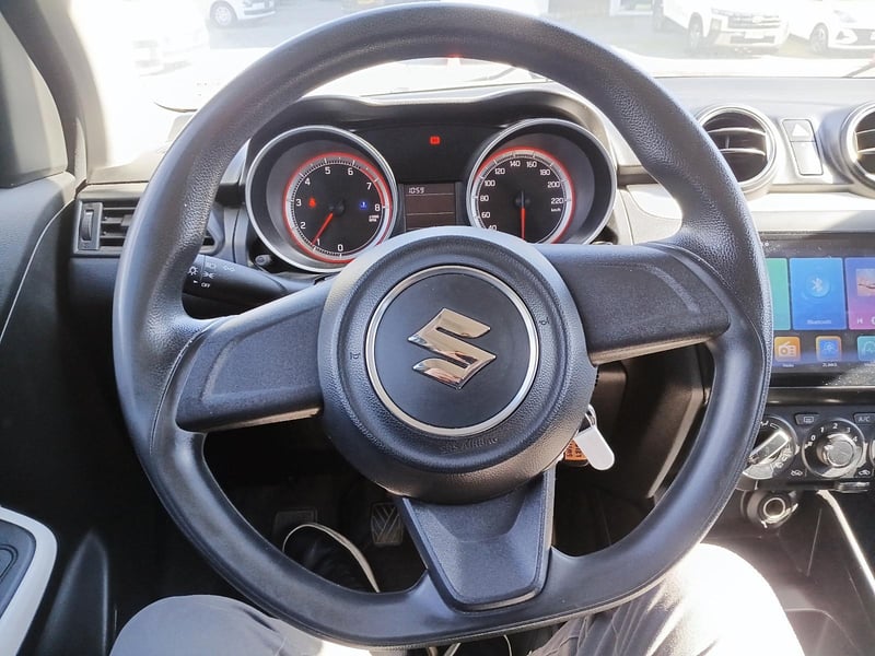 Suzuki SWIFT 2020 - Imagen 11 de 12