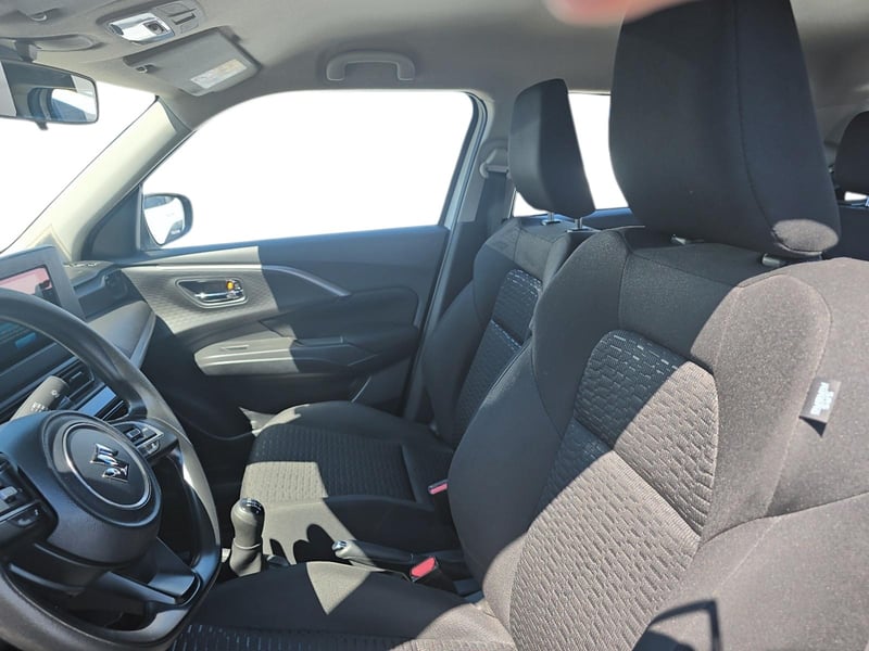 Suzuki SUZUKI 2025 - Imagen 9 de 12