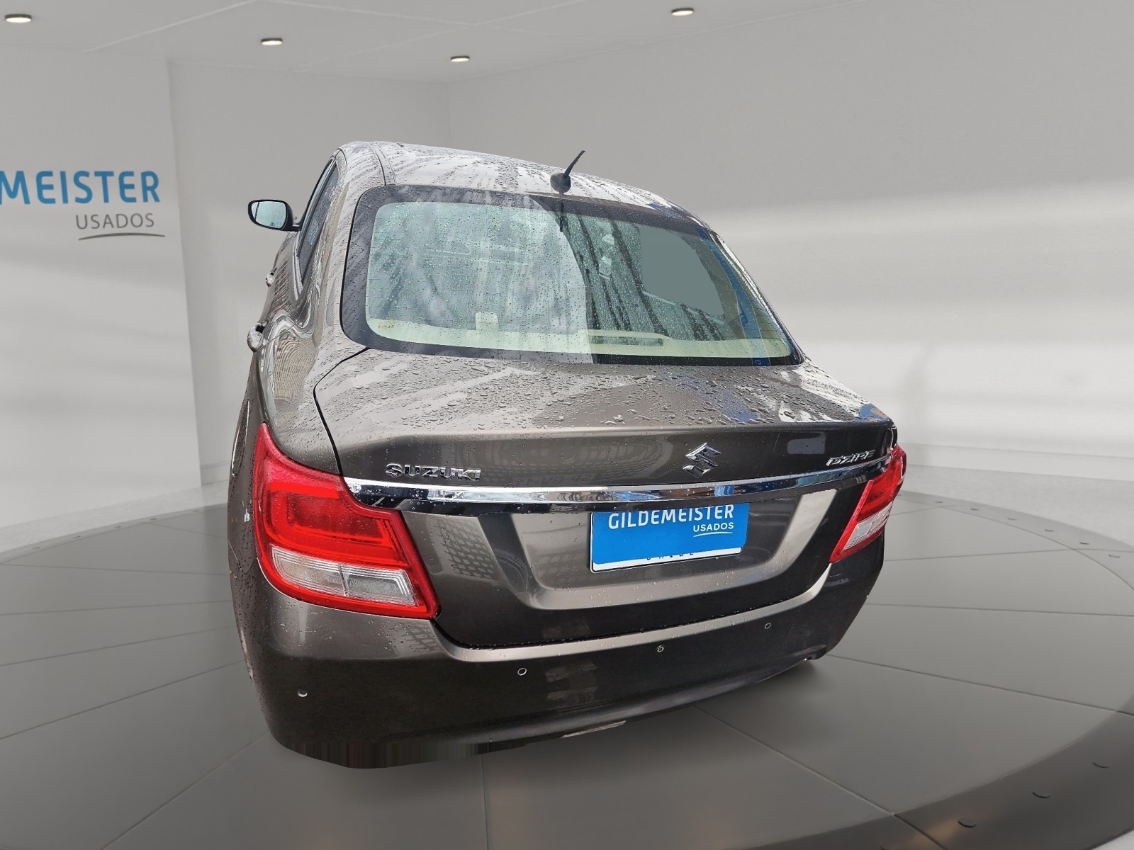 Suzuki DZIRE 2023 - Foto 3 de 11