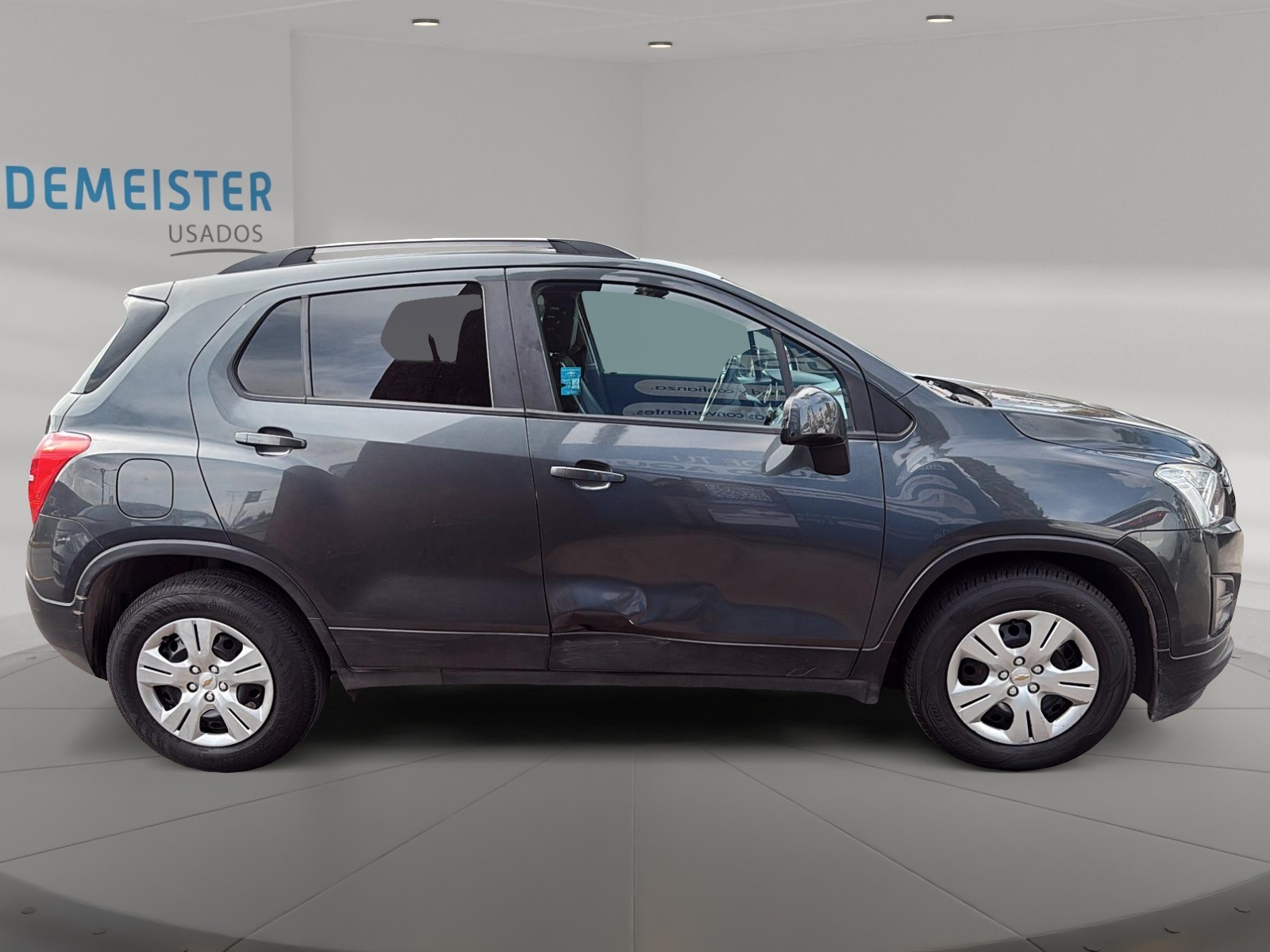 Chevrolet TRACKER 2017 - Foto 4 de 12