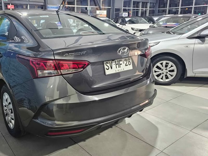 Hyundai ACCENT 2023 - Imagen 7 de 10