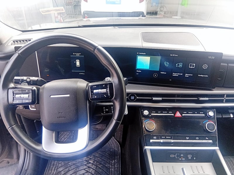Hyundai SANTA FE MX5 2.5 AT 4WD DESIGN 2025 - Imagen 8 de 12